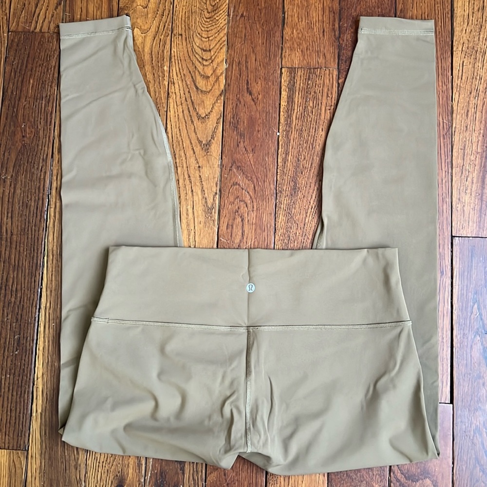 Lululemon Wunder Under leggings size 16 caramel taupe brown